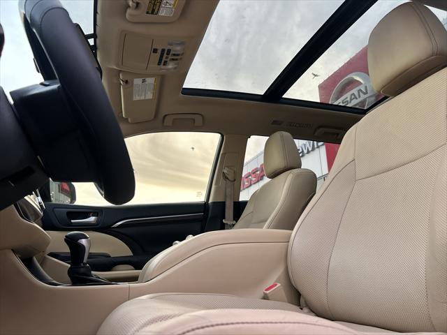 2015 Toyota Highlander Limited Platinum V6