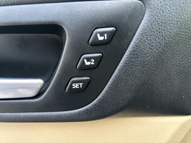 2015 Toyota Highlander Limited Platinum V6