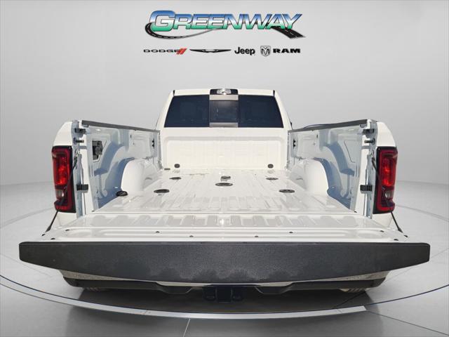 2026 RAM Ram 3500 RAM 3500 TRADESMAN CREW CAB 4X4 8 BOX