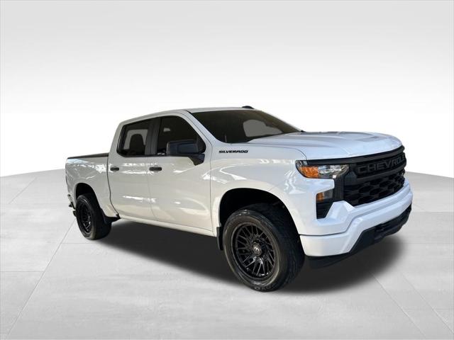 2022 Chevrolet Silverado 1500 2WD Crew Cab Short Bed Custom