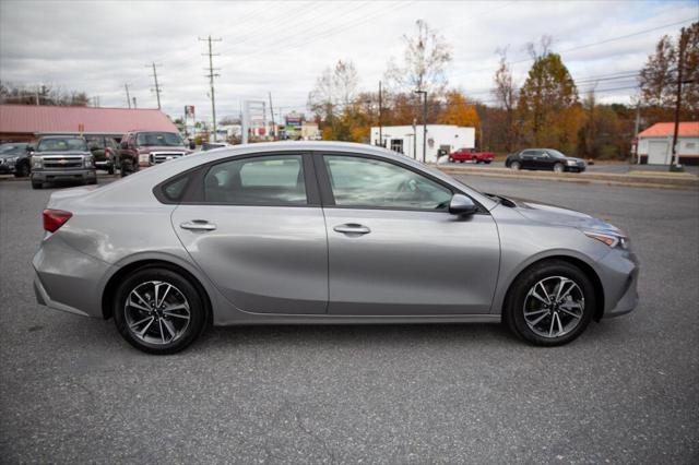 2024 Kia Forte LXS 2024 Kia Forte LXS