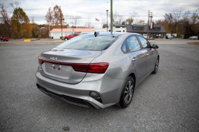 2024 Kia Forte LXS 2024 Kia Forte LXS