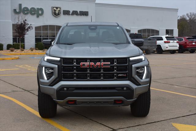 2025 GMC Canyon 4WD AT4