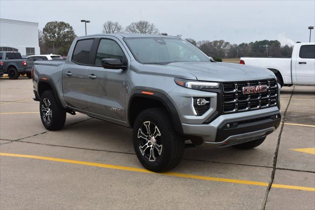 2025 GMC Canyon 4WD AT4