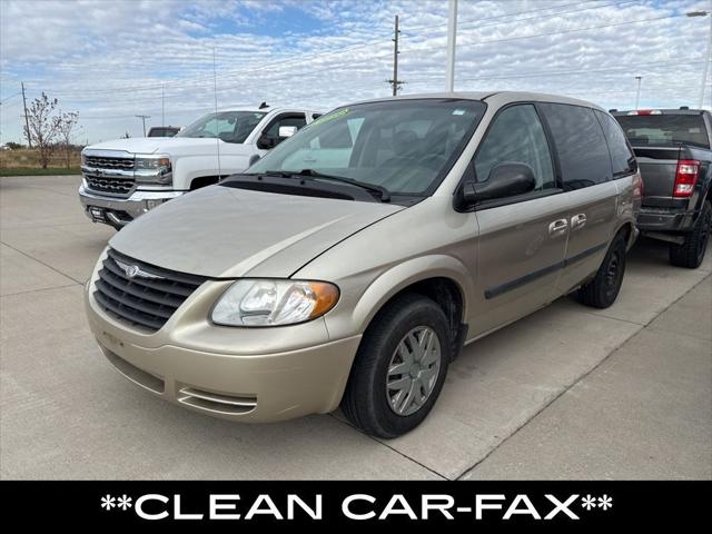 2006 Chrysler Town and Country Base 2006 Chrysler Town and Country Base