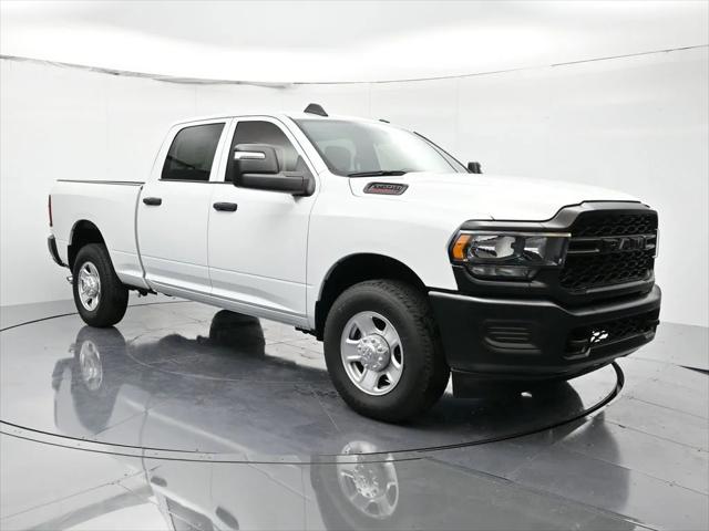 2023 RAM 3500 Tradesman Crew Cab 4x2 64 Box