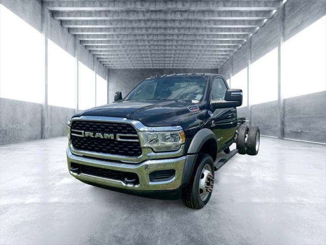2023 RAM 4500 Chassis Tradesman/SLT