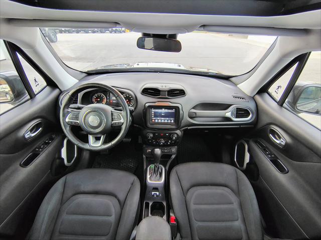 2019 Jeep Renegade Latitude 4x4 2019 Jeep Renegade Latitude 4x4