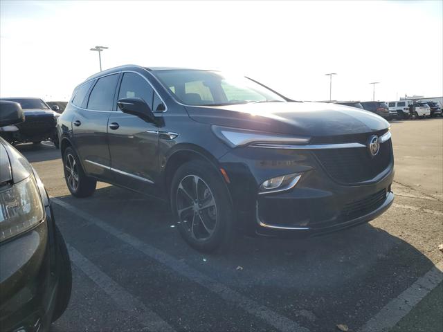 2022 Buick Enclave AWD Essence 2022 Buick Enclave AWD Essence