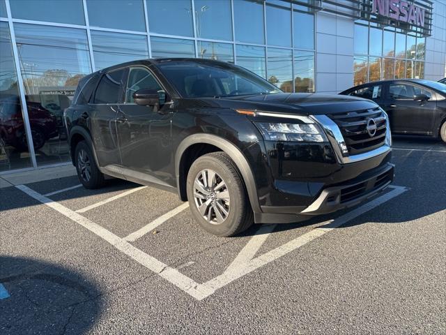 2024 Nissan Pathfinder S 4WD