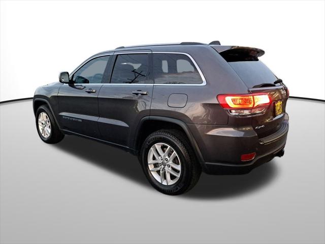 2017 Jeep Grand Cherokee Laredo 4x4 2017 Jeep Grand Cherokee Laredo 4x4