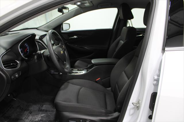 2024 Chevrolet Malibu FWD 1FL