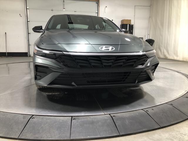 2025 Hyundai Elantra SEL Sport 2025 Hyundai Elantra SEL Sport