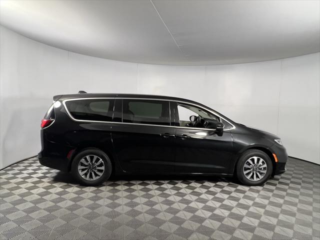 2023 Chrysler Pacifica Hybrid Touring L 2023 Chrysler Pacifica Hybrid Touring L