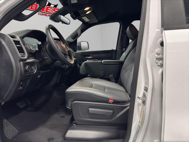 2025 RAM 1500 Tradesman Quad Cab 4x2 64 Box 2025 RAM 1500 Tradesman Quad Cab 4x2 64 Box