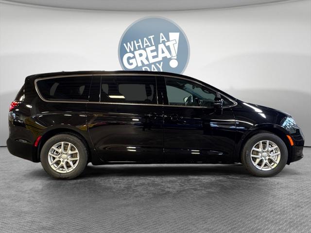 2026 Chrysler Pacifica PACIFICA SELECT 2026 Chrysler Pacifica PACIFICA SELECT