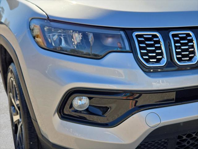 2025 Jeep Compass Limited 4x4 2025 Jeep Compass Limited 4x4