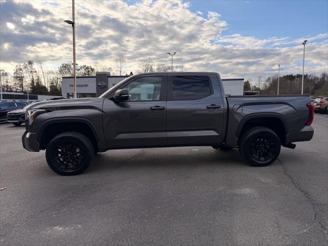 2024 Toyota Tundra SR5 2024 Toyota Tundra SR5