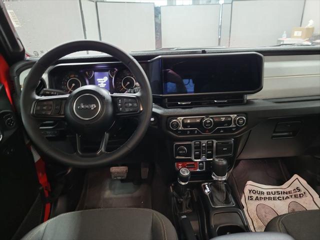 2025 Jeep Wrangler 4-Door Willys 4x4