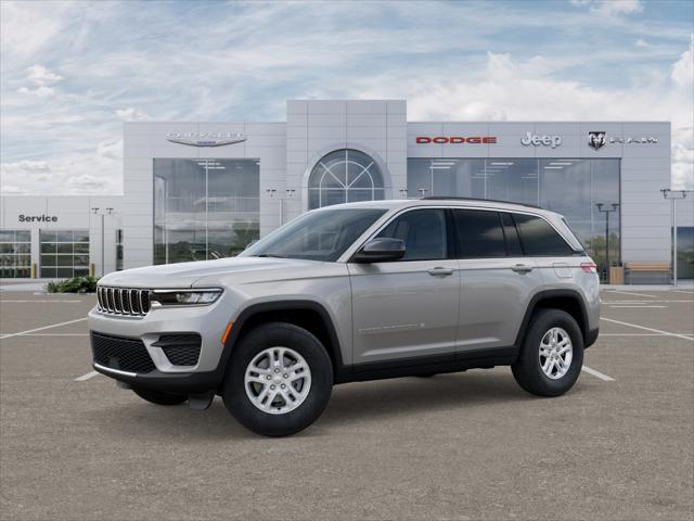2025 Jeep Grand Cherokee GRAND CHEROKEE LAREDO 4X4