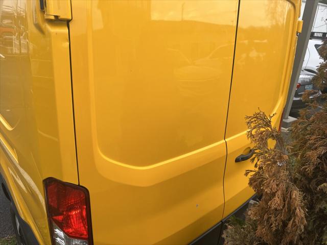 2021 Ford Transit-250 Cargo Van T-250 HI RF RWD 2021 Ford Transit-250 Cargo Van T-250 HI RF RWD