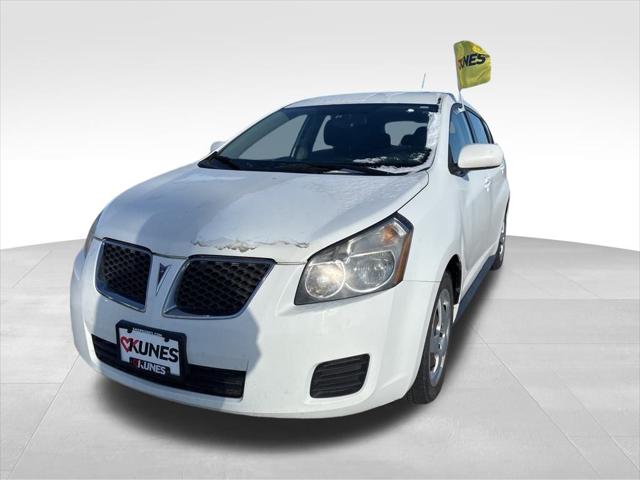 2010 Pontiac Vibe Base w/1.8L