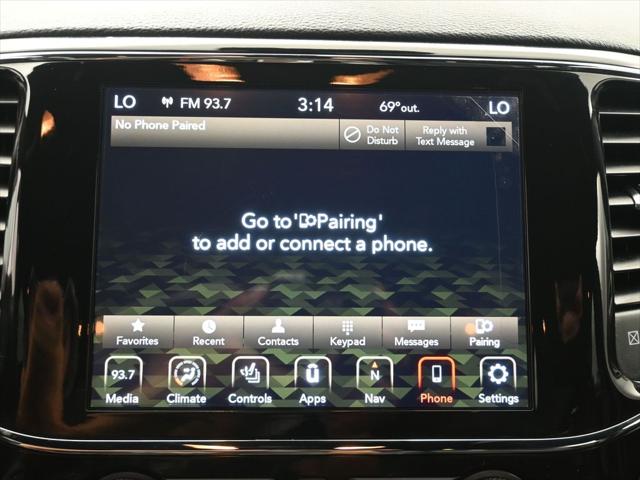 2022 Jeep Grand Cherokee WK Laredo X 4x2 2022 Jeep Grand Cherokee WK Laredo X 4x2