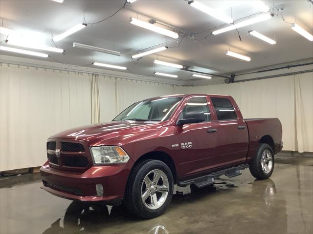 2017 RAM 1500 Express Crew Cab 4x4 57 Box 2017 RAM 1500 Express Crew Cab 4x4 57 Box
