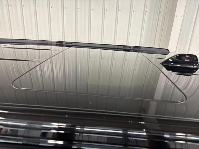 2022 Wagoneer Grand Wagoneer Series II Obsidian 4x4