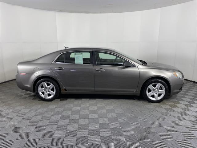2010 Chevrolet Malibu LS 2010 Chevrolet Malibu LS