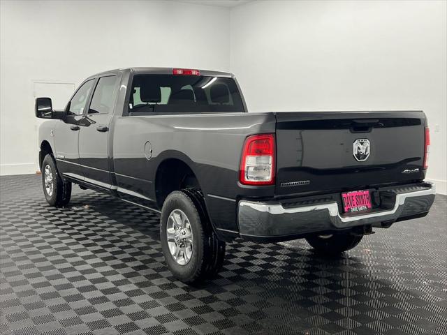 2024 RAM 2500 Big Horn Crew Cab 4x4 8 Box 2024 RAM 2500 Big Horn Crew Cab 4x4 8 Box