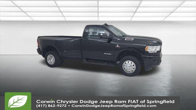 2022 RAM 3500 Big Horn Regular Cab 4x4 8 Box