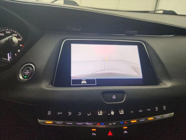 2023 Cadillac XT4 FWD Premium Luxury