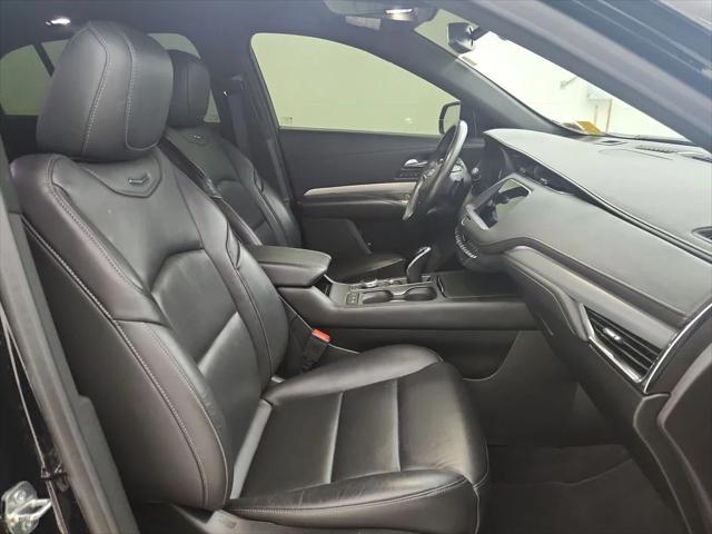 2023 Cadillac XT4 FWD Premium Luxury