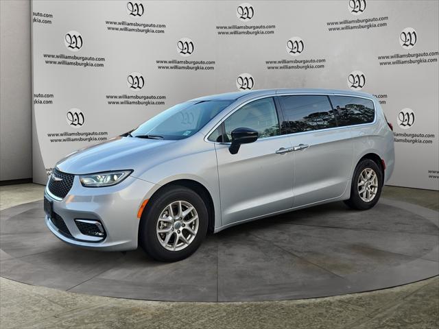 2024 Chrysler Pacifica Touring L 2024 Chrysler Pacifica Touring L