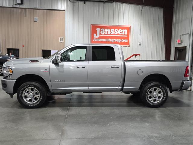 2024 RAM 2500 Laramie Crew Cab 4x4 64 Box