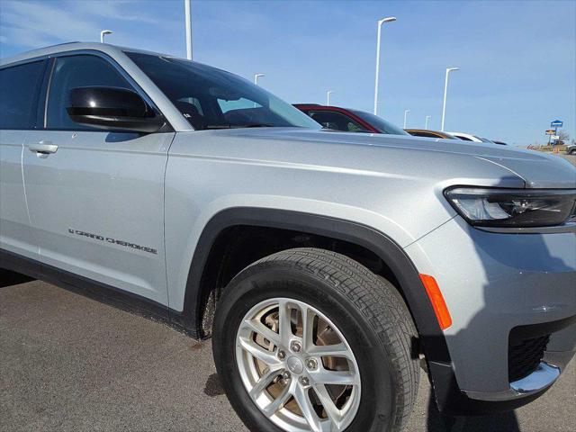2023 Jeep Grand Cherokee L Laredo 4x4
