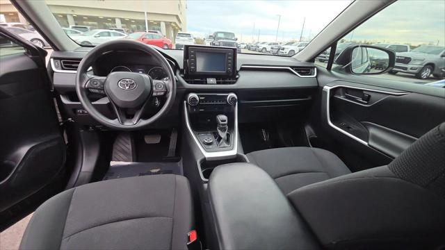 2019 Toyota RAV4 Hybrid LE