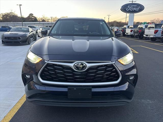 2022 Toyota Highlander LE 2022 Toyota Highlander LE