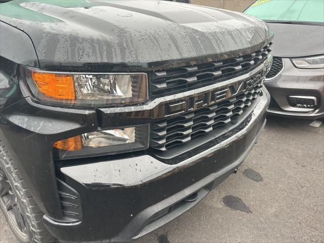 2021 Chevrolet Silverado 1500 4WD Crew Cab Short Bed Custom