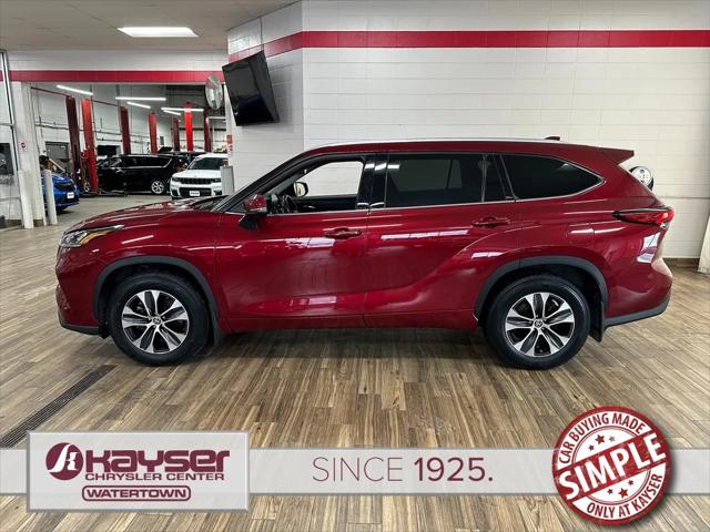 2022 Toyota Highlander XLE
