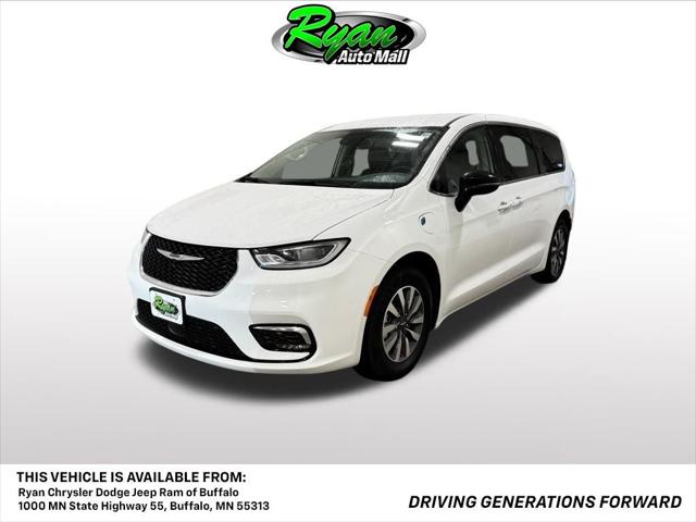 2024 Chrysler Pacifica Hybrid Select 2024 Chrysler Pacifica Hybrid Select