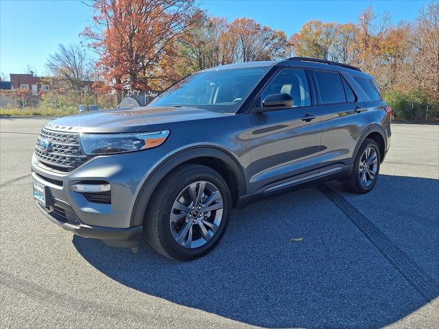 2024 Ford Explorer XLT 2024 Ford Explorer XLT