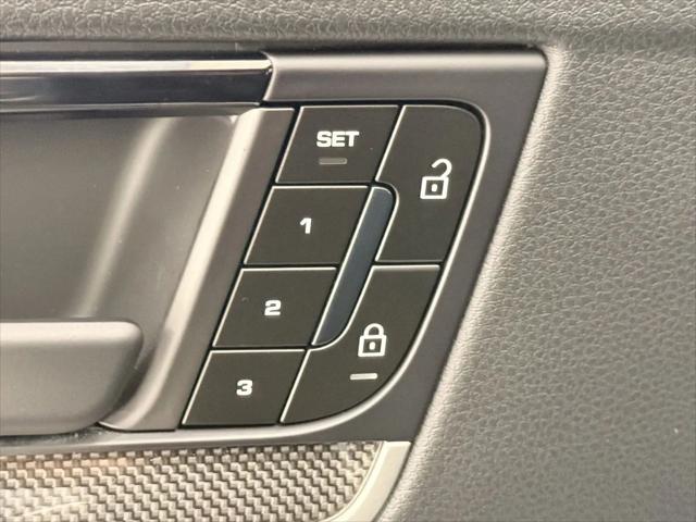 2025 Porsche Cayenne Cayenne
