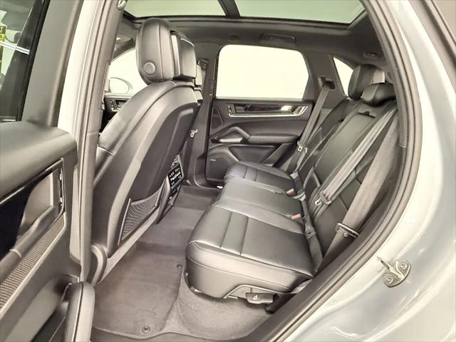 2025 Porsche Cayenne Cayenne