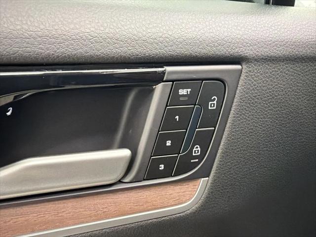 2025 Porsche Cayenne Cayenne