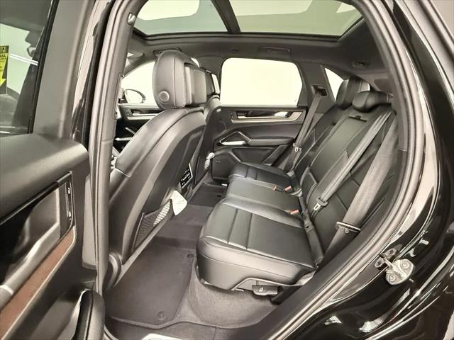 2025 Porsche Cayenne Cayenne