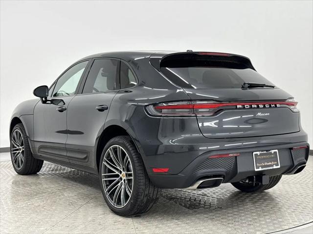 2025 Porsche Macan Macan