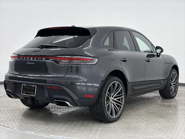 2025 Porsche Macan Macan