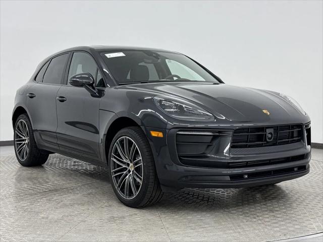 2025 Porsche Macan Macan